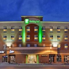 Holiday Inn Omaha Downtown - Waterpark by IHG