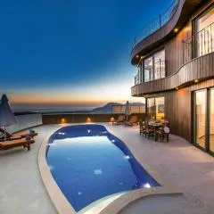 Villa 5 Sleeps 6 Isolated Pool See and Montain View-Villa Kartal Yuvası