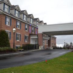 Holiday Inn Express and Suites Merrimack - Nashua by IHG