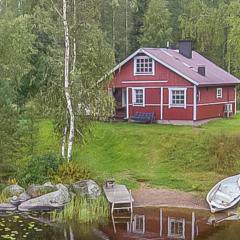 Holiday Home Tuomaantupa by Interhome