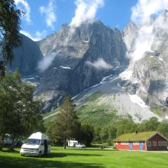 Trollveggen Camping