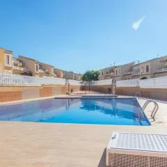 Blue Serena - Top floor overlooking the nature