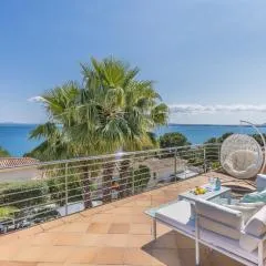 Villa Alcanada - Family only