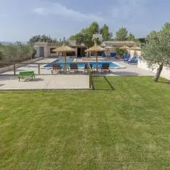 Villa Son Ullastre - Family only