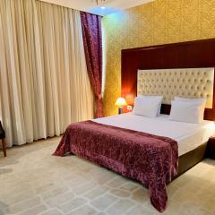 Clover Hotel Baku