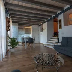 Domus Lapidis - El Estudio