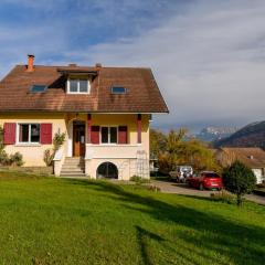 5 bedroom house in Annecy between town and countryside