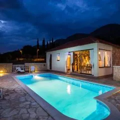 Holiday Home Lazuština Paradise & The Mermaid