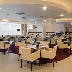 Holiday Inn Derby Riverlights by IHG