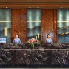 Crowne Plaza Nanchang Wanli, an IHG Hotel