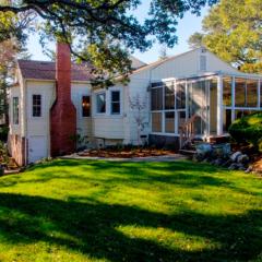 Historic Petaluma Vacation Rental on 1860s Farm!