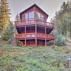 Grizzly Tower Packwood Cabin with Forest Views!