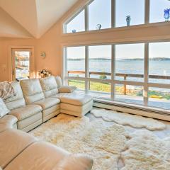 Luxurious Oceanfront Flanders Bay Home with Kayaks!
