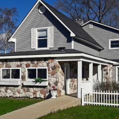 Elegant Stone Cottage Steps to Crystal Lake Beach