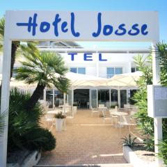 ホテル ジョゼ（Hôtel Josse）