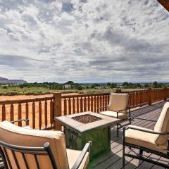 Dreamy Kanab Cabin with Hot Tub and Panoramic Views!