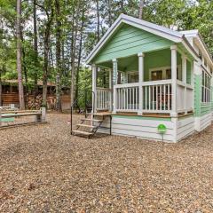Cozy Broken Bow Getaway with Fire Pit, 5 Mi to Lake!