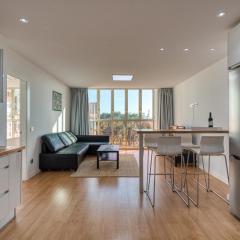 Castle view with wifi by CanariasGetaway