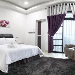 Teratak Persona Homestay. 4 rooms double storey terrace in Kuantan City.