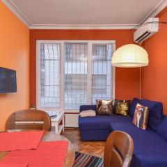 ⩤ Vintage Spot ⩥ Colorful One-Bedroom Apartment