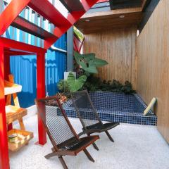Little Ryukyu Hermit Crab Homestay