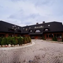 Gościniec pod Strzechą