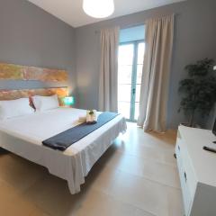 Del Parque Flats Central