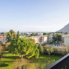 Flat w terrace parking and beautiful view in Villeneuve-Loubet - Welkeys