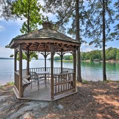 Condo on Lake Keowee with Resort Amenities and Pool!