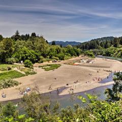 Guerneville Home - Walk to the Russian River!