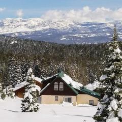 Quiet Chalet with Big Views - Walk to Tahoe Skiing!