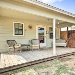 Cozy Canyon Lake Cottage 1 Mi to Guadalupe River!