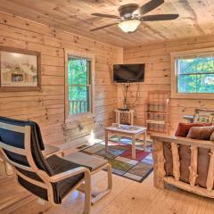 Secluded Cabin with Deck 13 Miles to Downtown Murphy