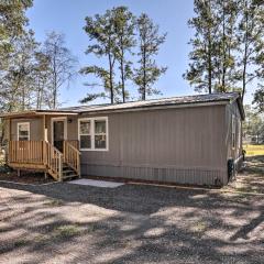 Family Florida Lake House Private Screened Porch