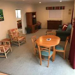 Kathy’s on Catherine