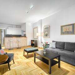 Delightful Stylish Two Bedroom Condo in Hip Area of Central Athens