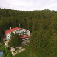 Great Mountain B&B Platak