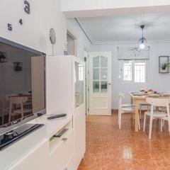 Stunning Apartment In Crdoba With 2 Bedrooms And Wifi