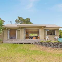 On The Green - Pauanui Holiday Home