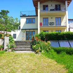 Teresa Campi Apartments Lake view by Gardadomusmea