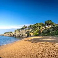 Hotel Particulier LE ROCHER DES MARAIS "Proximité Plage & Vue mer pour certains hébergements"
