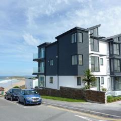 Flat 8 Seascape