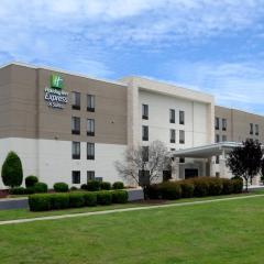 Holiday Inn Express & Suites Raleigh Durham Airport at RTP, an IHG Hotel