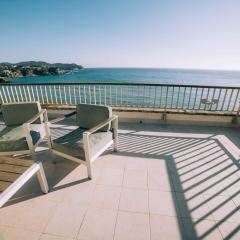 Amazing penthouse at La Fosca beach