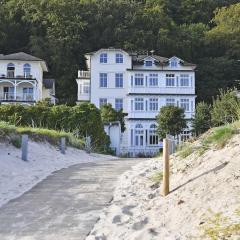 Villa "Strandeck" F 662 WG 1 mit Meerblick, Terrasse, Wintergarten