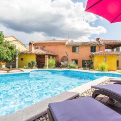 Beautiful villa Loreta with private pool near Pula and Rovinj