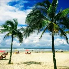 Apartamento para temporada Condomínio Ilha de Noronha Praia Grande SP