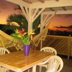 Caraïbes Cottages Le Jasmin vue mer a 500m de la plage