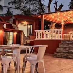 Villa 406, Dr Wade with Private Pool and Gazebo in Royal Palms Mumbai