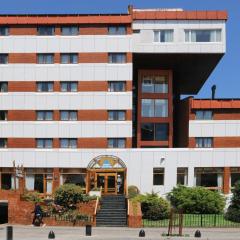 Hotel Aspen Ski by bund